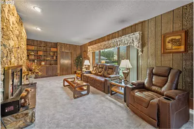 413 Thora Circle Dr, Roseburg North, OR 97495 - Photo 13