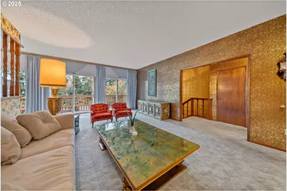 413 Thora Circle Dr, Roseburg North, OR 97495 - Photo 3