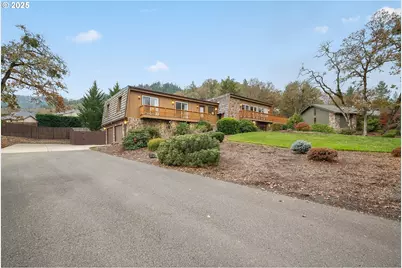 413 Thora Circle Dr, Roseburg North, OR 97495 - Photo 39