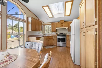 3911 NE 105th St, Vancouver, WA 98686 - Photo 13