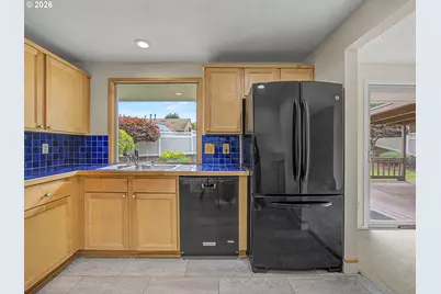 1702 SW Mawrcrest Ave, Gresham, OR 97080 - Photo 9