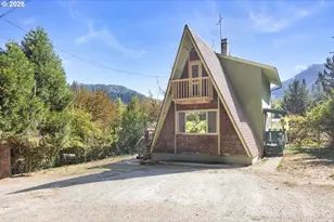 185 Ecklund St, Canyonville, OR 97417 - Photo 33
