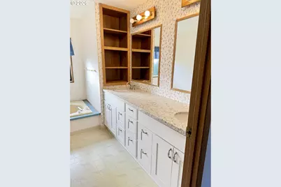 17401 SE 39th St, Vancouver, WA 98683 - Photo 9