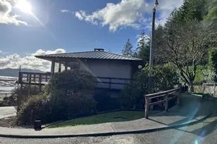 1212 Private Dr, Coquille, OR 97423 - Photo 3