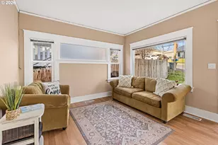 615 NW 3rd St, Pendleton, OR 97801 - Photo 9