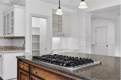 4054 Canal Woods Ct, Lake Oswego, OR 97034 - Photo 17