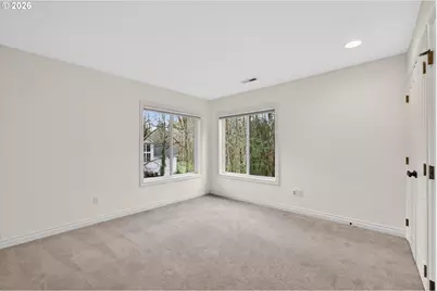 4054 Canal Woods Ct, Lake Oswego, OR 97034 - Photo 29