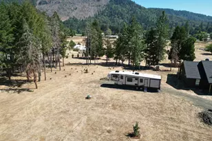 2950 Tenmile Valley Rd, Tenmile, OR 97481 - Photo 45