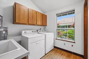 13775 SW Scholls Ferry Rd, Beaverton, OR 97008 - Photo 17