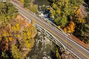 219 Main St, White Salmon, WA 98672 - Photo 35