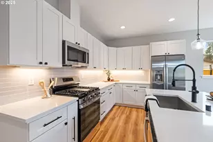 219 Main St, White Salmon, WA 98672 - Photo 7