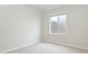 9380 SE Crystal Rose St, Happy Valley, OR 97086 - Photo 25