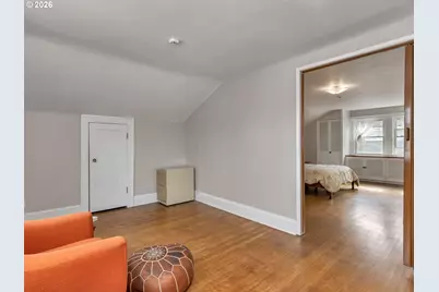 3947 SE Stark St, Portland, OR 97035 - Photo 15