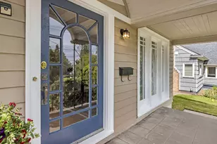 3947 SE Stark St, Portland, OR 97035 - Photo 3