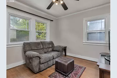3947 SE Stark St, Portland, OR 97035 - Photo 19