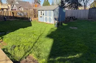 174 NE 4th Ave, Hillsboro, OR 97124 - Photo 29