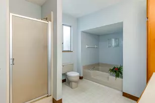 458 W Hayes St, Woodburn, OR 97071 - Photo 15