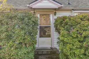 458 W Hayes St, Woodburn, OR 97071 - Photo 3