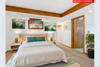 458 W Hayes St, Woodburn, OR 97071 - Photo 13