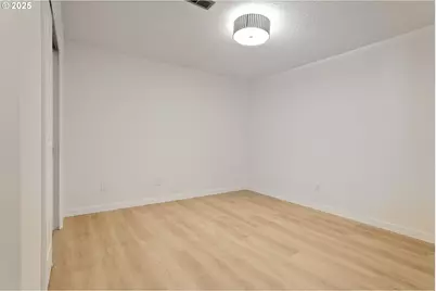 1150 Linnwood Dr NE, Albany, OR 97322 - Photo 11