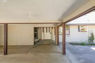 1150 Linnwood Dr NE, Albany, OR 97322 - Photo 5