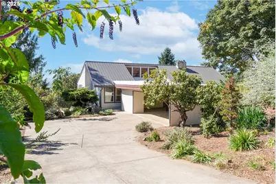 1150 Linnwood Dr NE, Albany, OR 97322 - Photo 1