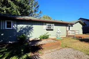 417 Railroad St, Brookings, OR 97415 - Photo 27