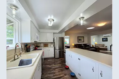417 Railroad St, Brookings, OR 97415 - Photo 13