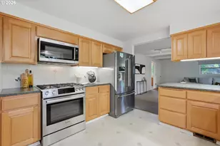 11850 SW Foothill Dr, Portland, OR 97225 - Photo 13