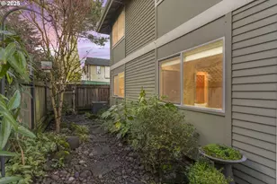 343 5th St, Lake Oswego, OR 97034 - Photo 19