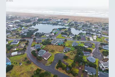 901 344th St, Ocean Park, WA 98640 - Photo 13