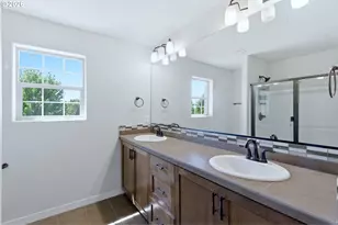 10837 SW Carinthia Cir, Wilsonville, OR 97070 - Photo 27