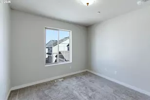 10837 SW Carinthia Cir, Wilsonville, OR 97070 - Photo 35