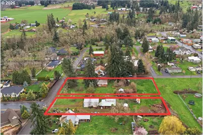 130 C St, Scotts Mills, OR 97375 - Photo 11