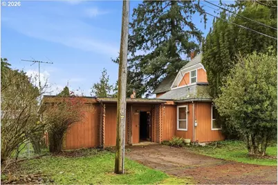 130 C St, Scotts Mills, OR 97375 - Photo 15