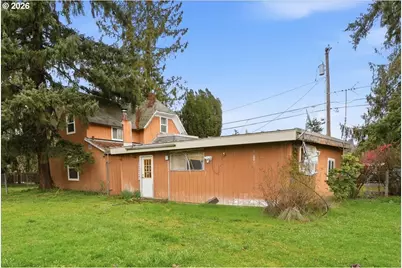 130 C St, Scotts Mills, OR 97375 - Photo 1