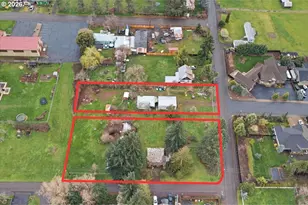 130 C St, Scotts Mills, OR 97375 - Photo 11