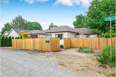 209 SE 90th Ave, Portland, OR 97216 - Photo 27