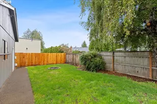 1903 E Orchard Dr, Newberg, OR 97132 - Photo 31