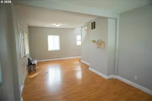 3914 NW Franklin St, Vancouver, WA 98660 - Photo 5