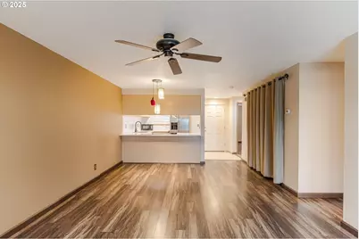 4000 NE 109th Ave #G211, Vancouver, WA 98682 - Photo 11