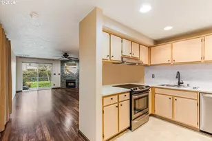 4000 NE 109th Ave, Vancouver, WA 98682 - Photo 3