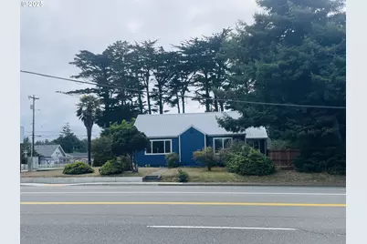 890 2nd St SE, Bandon, OR 97411 - Photo 39