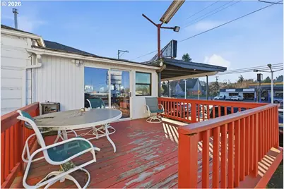 150 SE 82nd Ave, Portland, OR 97216 - Photo 13