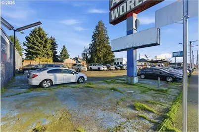 150 SE 82nd Ave, Portland, OR 97216 - Photo 7