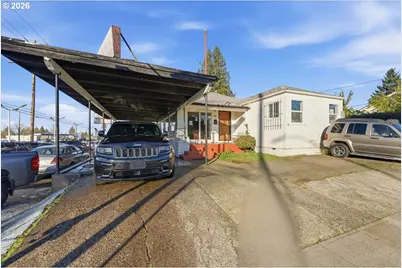 150 SE 82nd Ave, Portland, OR 97216 - Photo 9