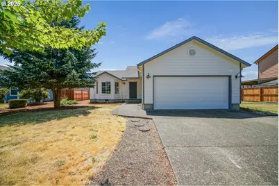 1033 E St, Independence, OR 97351 - Photo 1