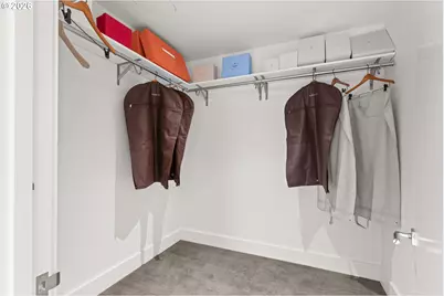 550 SW 10th Ave #2805, Portland, OR 97205 - Photo 21