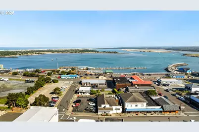 145 2nd St, Bandon, OR 97411 - Photo 43
