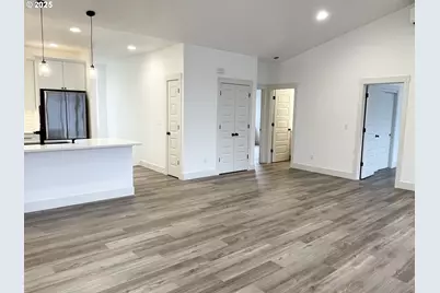 79 NW Lasher St, Stevenson, WA 98648 - Photo 17